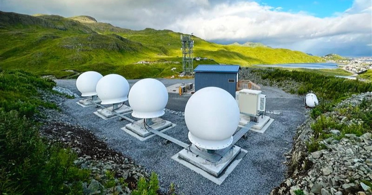 Giá cước 2,2 triệu đồng/tháng, Internet Starlink sẽ cạnh tranh ra sao? có gì mới?