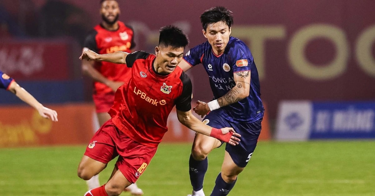 Đình Bắc phung phí cơ hội, CLB Công an Hà Nội vẫn thắng Ninh Bình