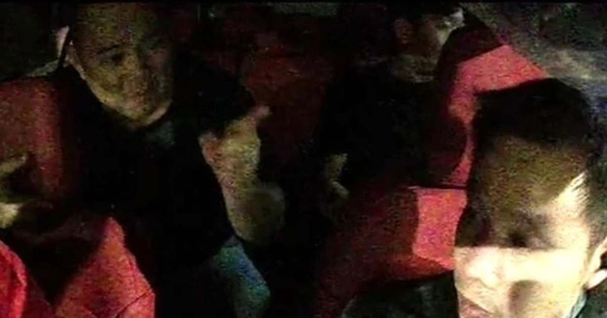 Grab nhận bão 1 sao vì khóa tài khoản tài xế bị nhạc sĩ Minh Khang dọa đấm