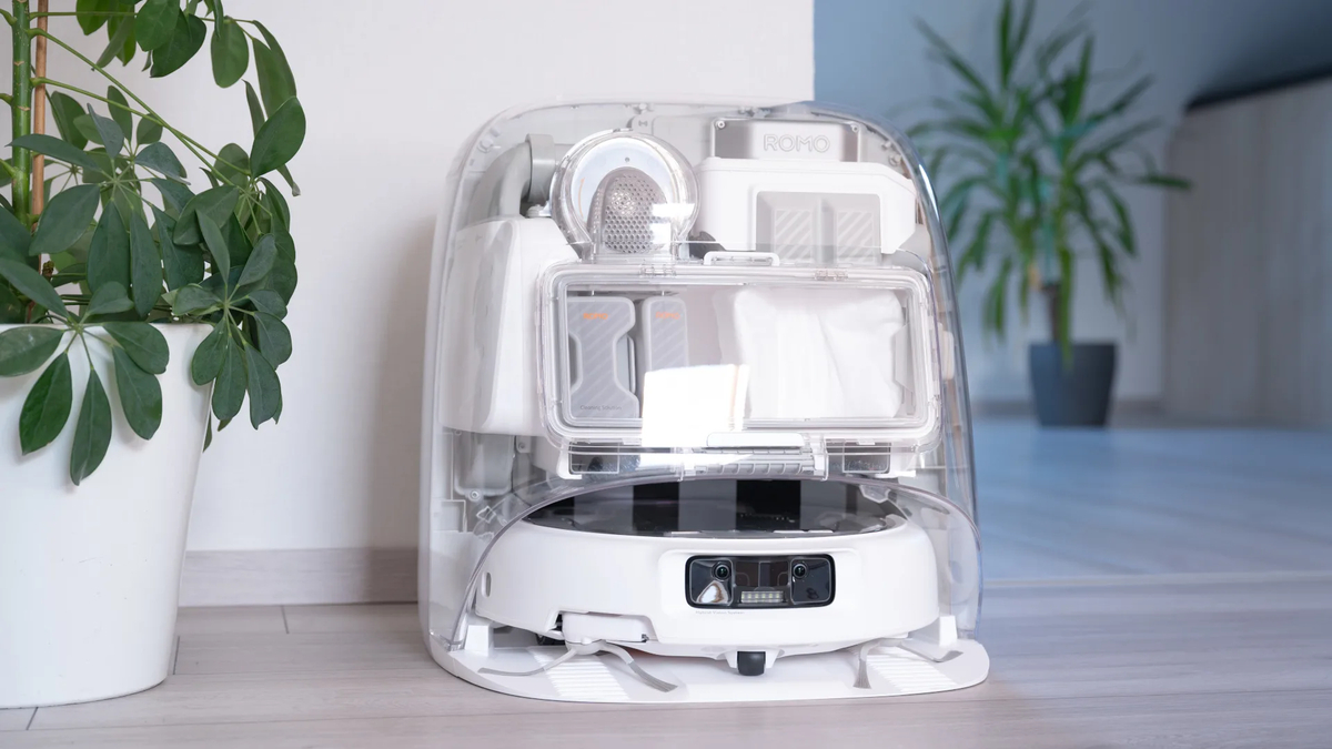 "Vô tình" hack được 30 nghìn máy hút bụi DJI Romo, hãng thưởng 30 nghìn USD vì tìm thấy lỗ hổng...