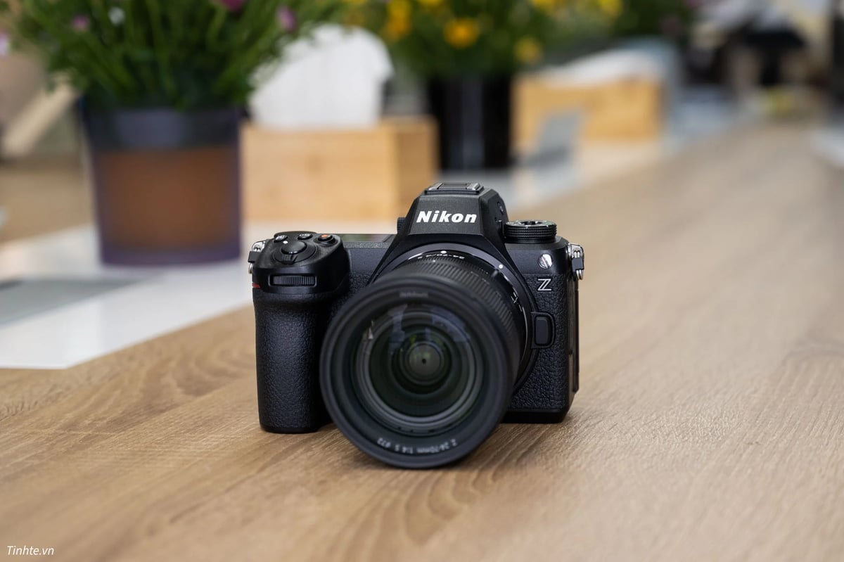 Anh em đang dùng ZR, Z6III và Z5II kiểm tra serial, Nikon mới thông b?